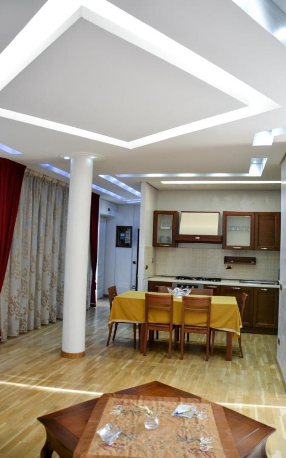 Sgr-Om Luxury House Vatican Apartment Rome Bagian luar foto